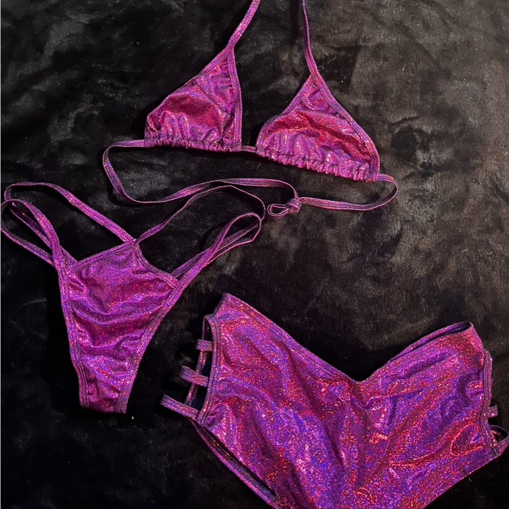 Rave outfit/dance wear sparkly purple.